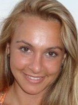 Person who looks like Sarah Paulson