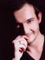 Person who looks like Peter Sarsgaard