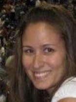 Person who looks like Shannon Elizabeth