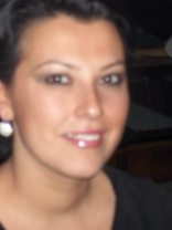 Person who looks like Jenna Elfman