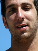 Person who looks like David Schwimmer