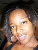 Person who looks like Angela Bassett