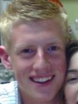 Person who looks like Justin Hartley