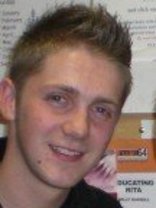 Person who looks like Will Estes