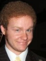 Person who looks like Danny Masterson