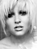 Person who looks like Ashlee Simpson