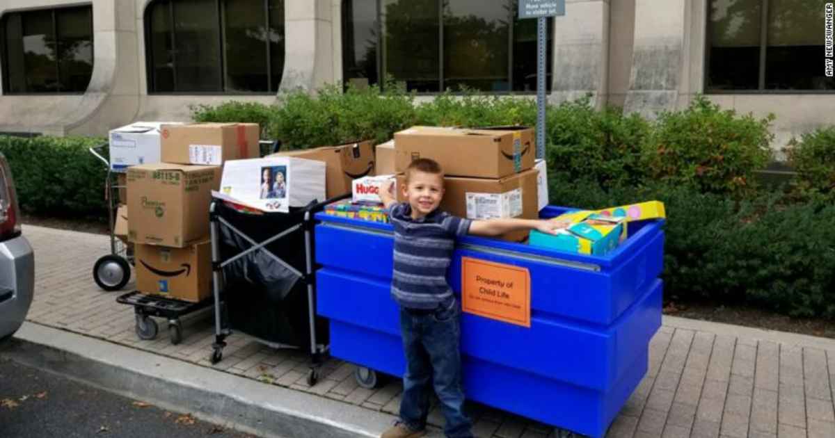 cancer-free-boy-donates-toys