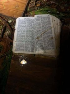 bible-survives-tornado