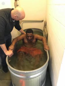 arkansas-inmates-baptism-3