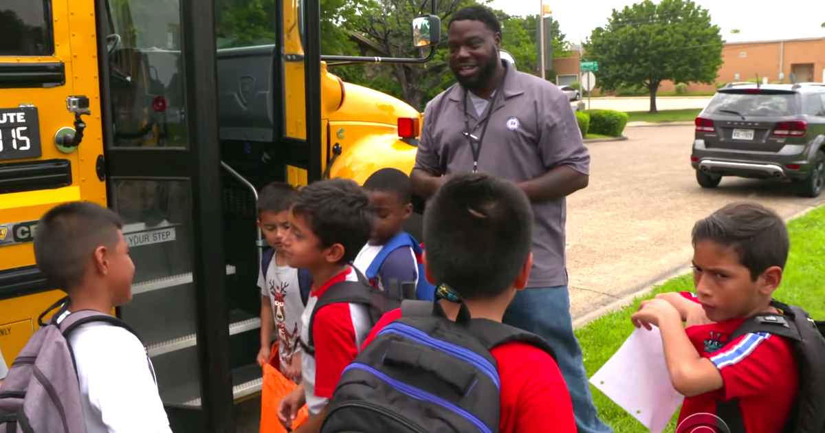 Dallas School Bus Driver Gets New Car And Promotion After His Acts of