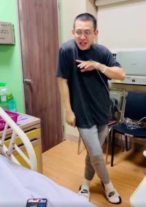 man-dances-before-chemo-1