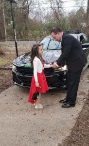 police-officer-father-daughter-dance
