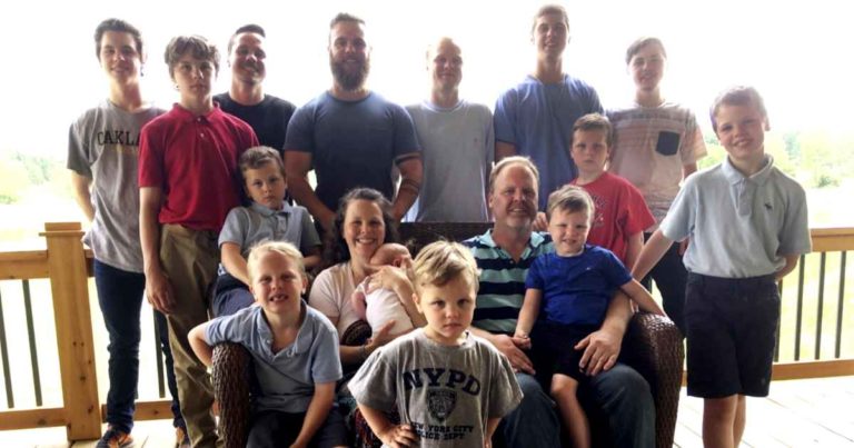 couple-with-14-kids-the-schwandt-family