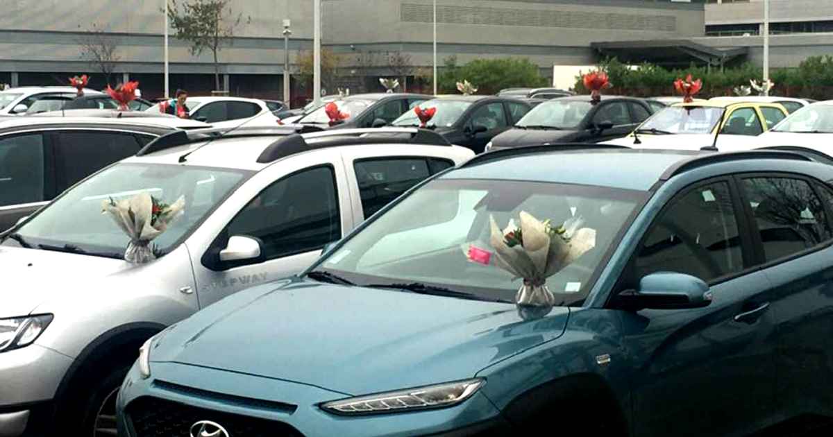 perpignan-hospital-car-bouquets