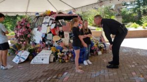 Two Girls Raise Money For Family Of Fallen Police Officer By Selling ...