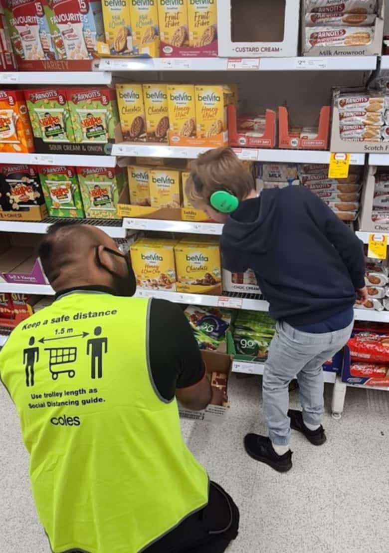 At the grocery store, Mr. Arnett allowed each of his children to