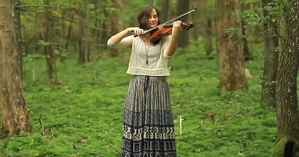 Because He Lives violin cover Taryn Harbridge