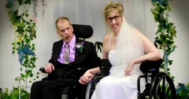 dying-couple-married