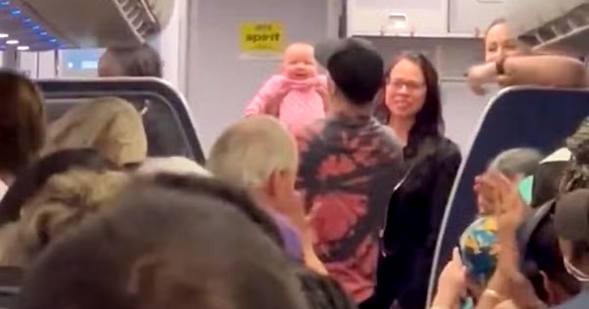 retired-nurse-saves-baby-on-flight