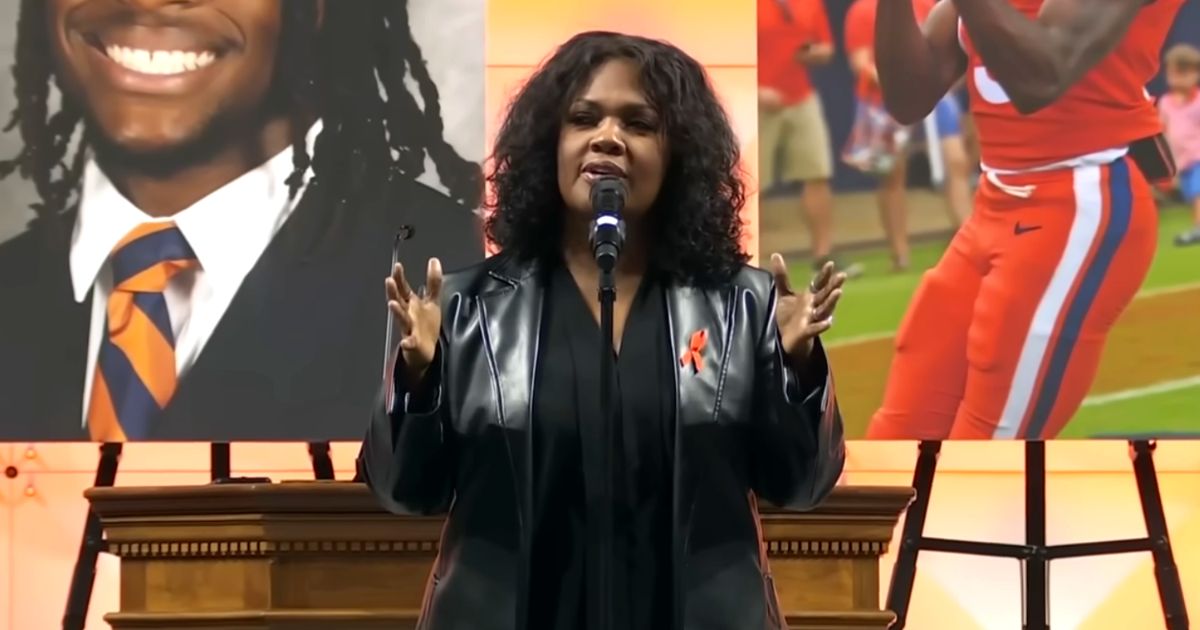 cece-winans-uva-memorial-service