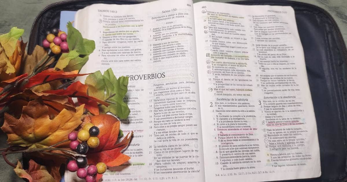 16-bible-verses-about-thanksgiving-and-gratitude-faithpot