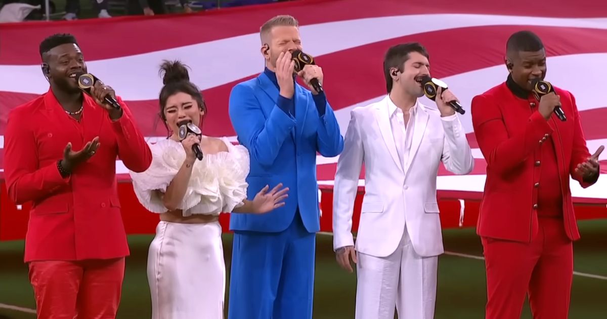 pentatonix-national-anthem-national-championship