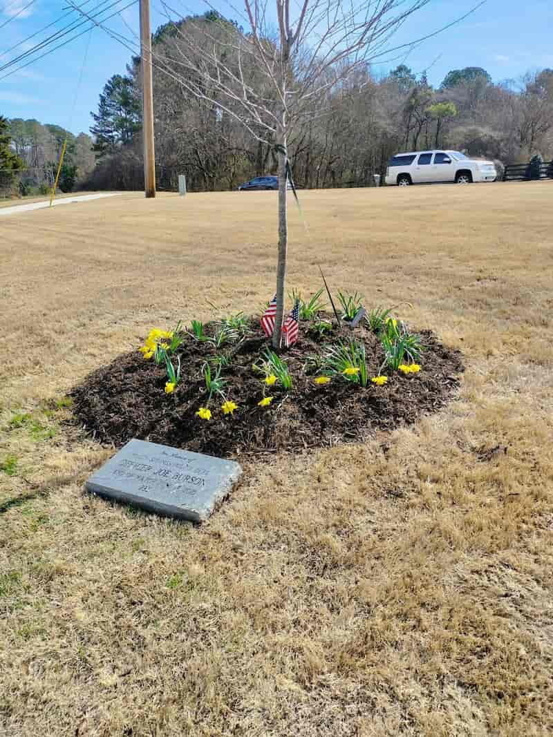 flowers-for-late-officer-2