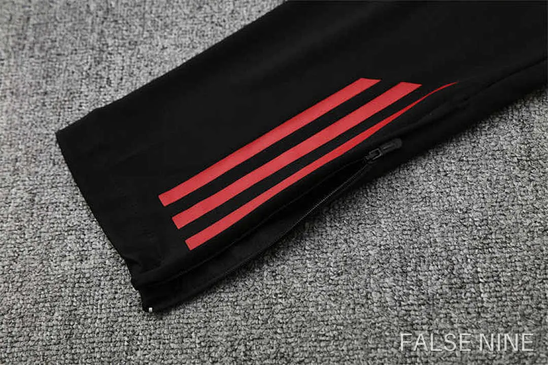 Liverpool 25/26 Training Tracksuit Set, photo 19