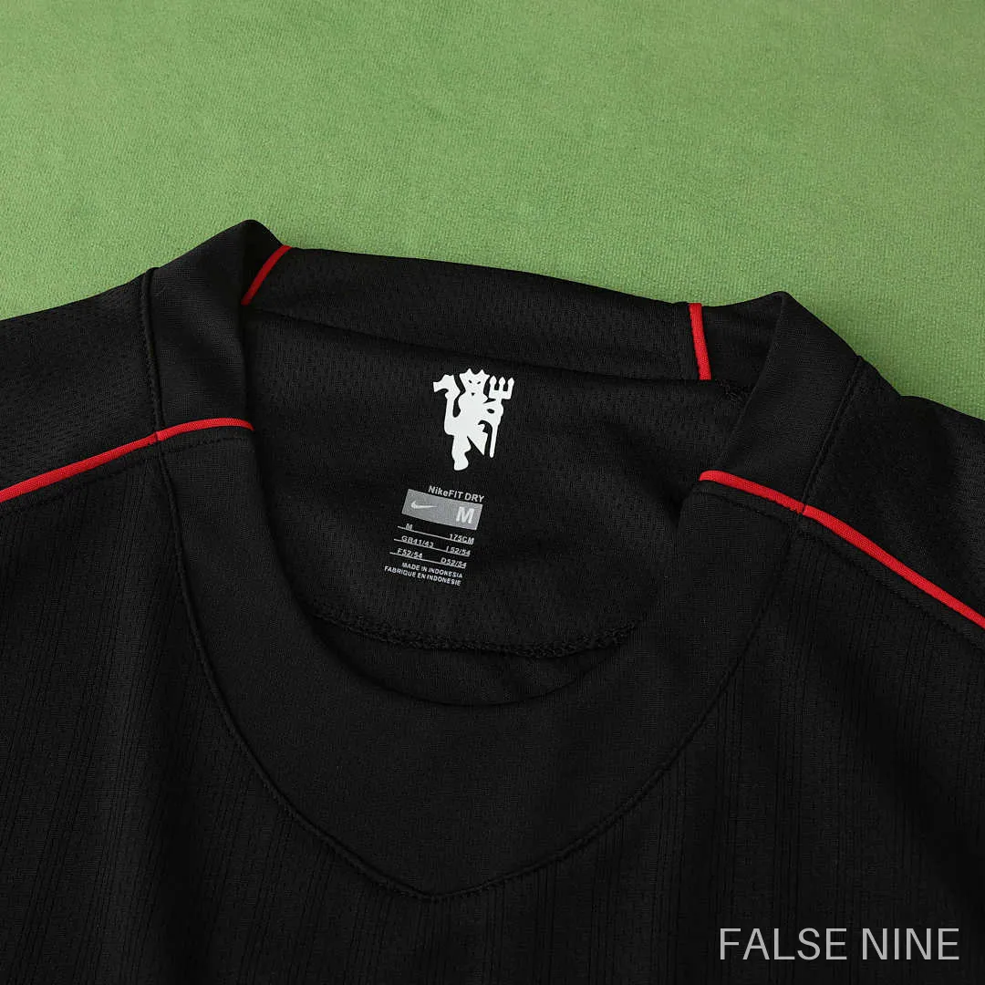 07/08 Manchester United F.C. away retro Fan version, photo 2