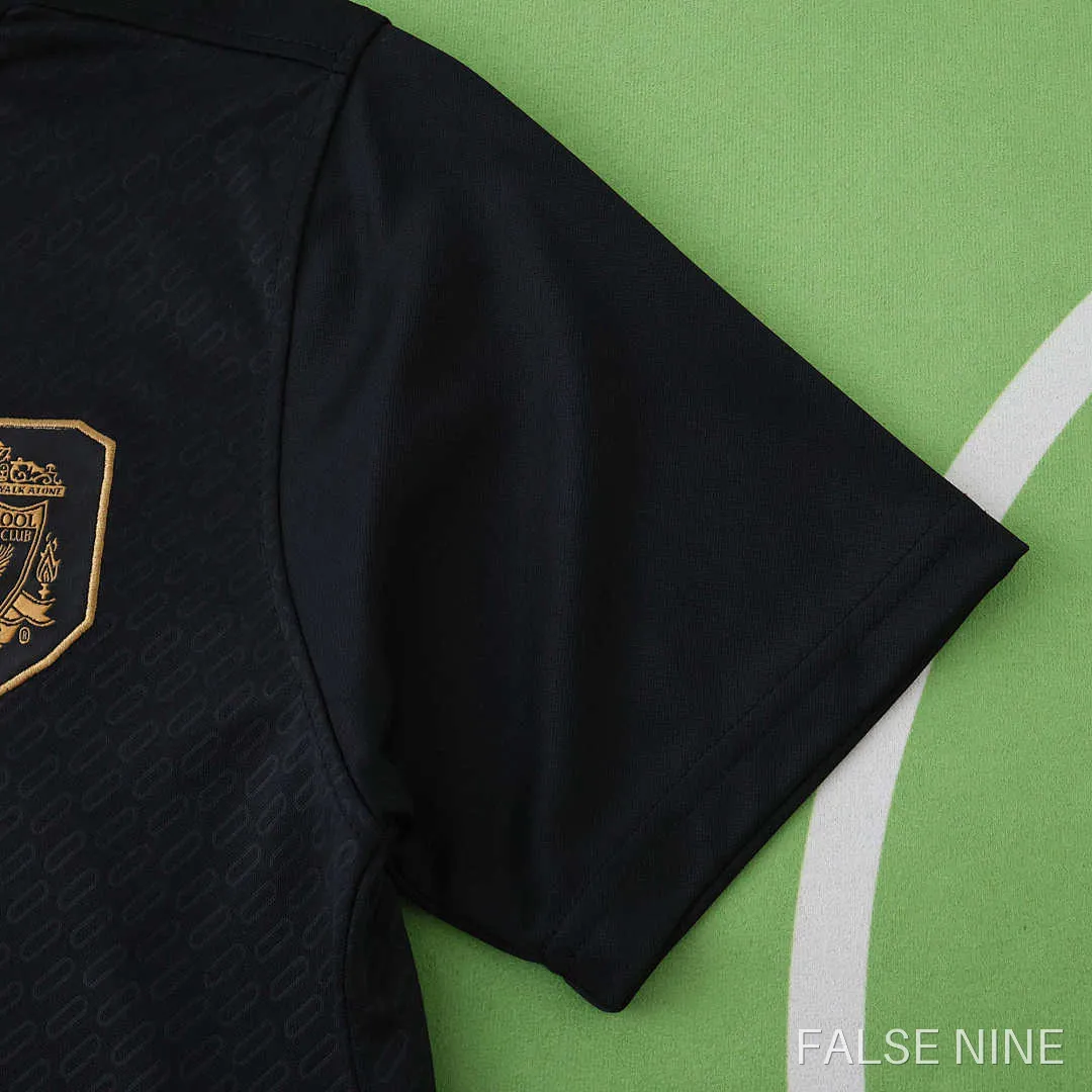 Liverpool 25/26 Special Concept Shirt (Fan Version), photo 9