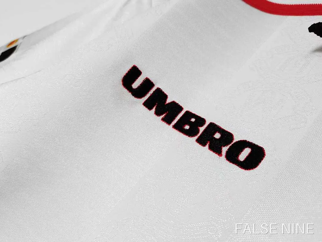 Manchester United 1998-99 Away Retro Shirt (Fan Version), photo 4