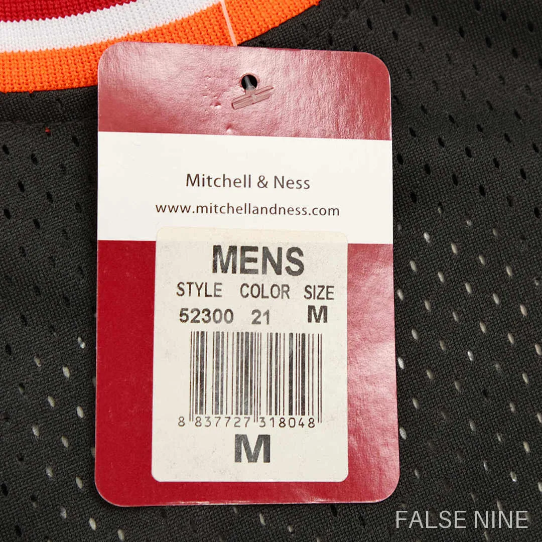 Miami Heat Dwyane Wade Jersey, photo 9