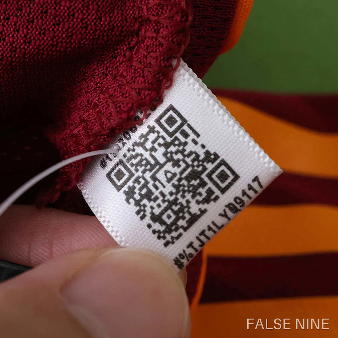 A.S. Roma 25/26 Home Shirt (Player Version), photo 17