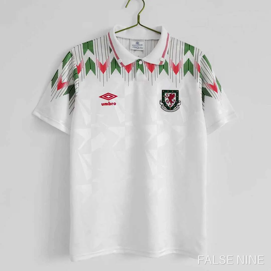 Wales 1990-92 Away Retro Jersey (Fan Version), photo 1