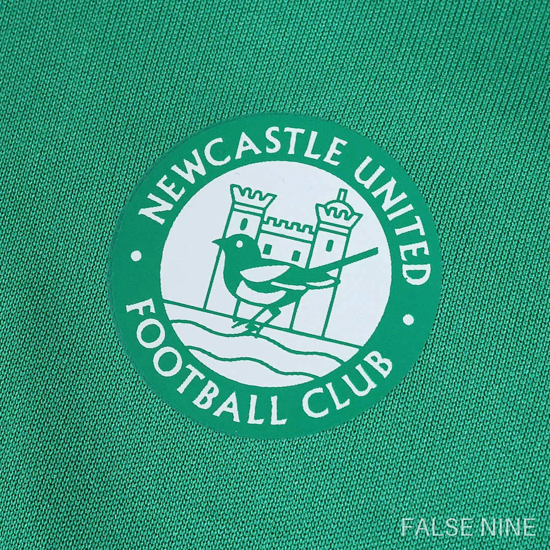 Newcastle United 25/26 Goalkeeper Away Shirt (Fan Version), photo 24