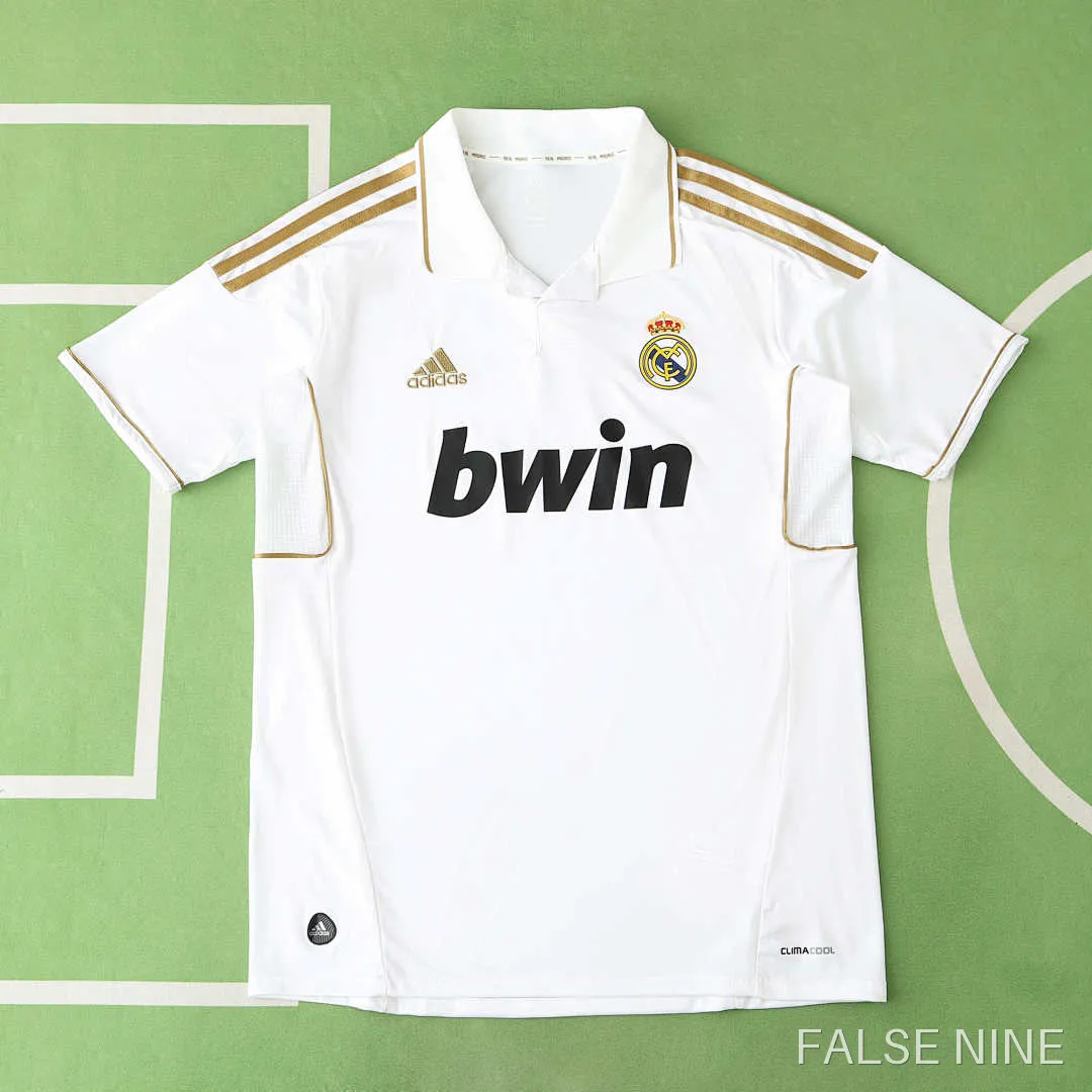 11/12 Real Madrid CF home retro Fan version, photo 1