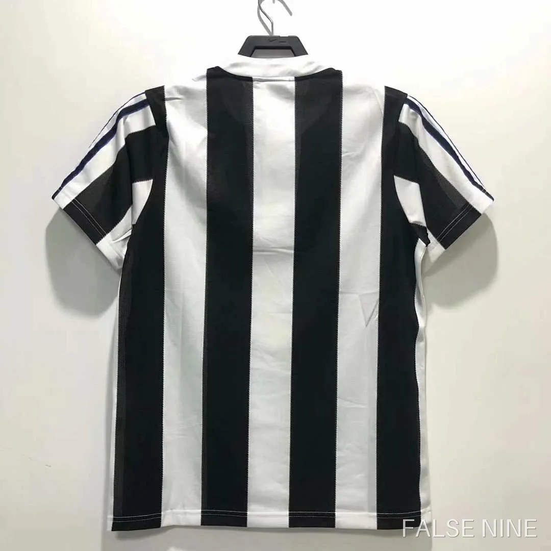 Newcastle United 1995-97 Home Shirt (Fan Version), photo 4