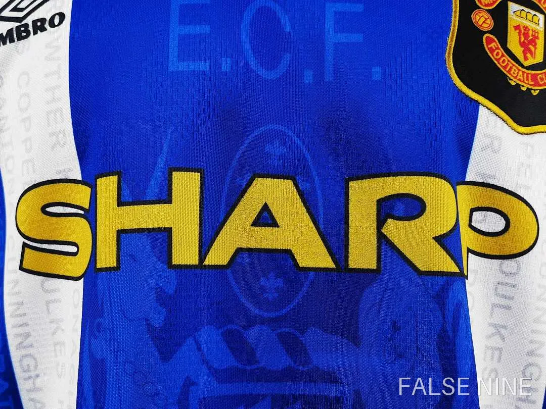Manchester United 1994-96 Third Shirt (Retro Fan Version), photo 5