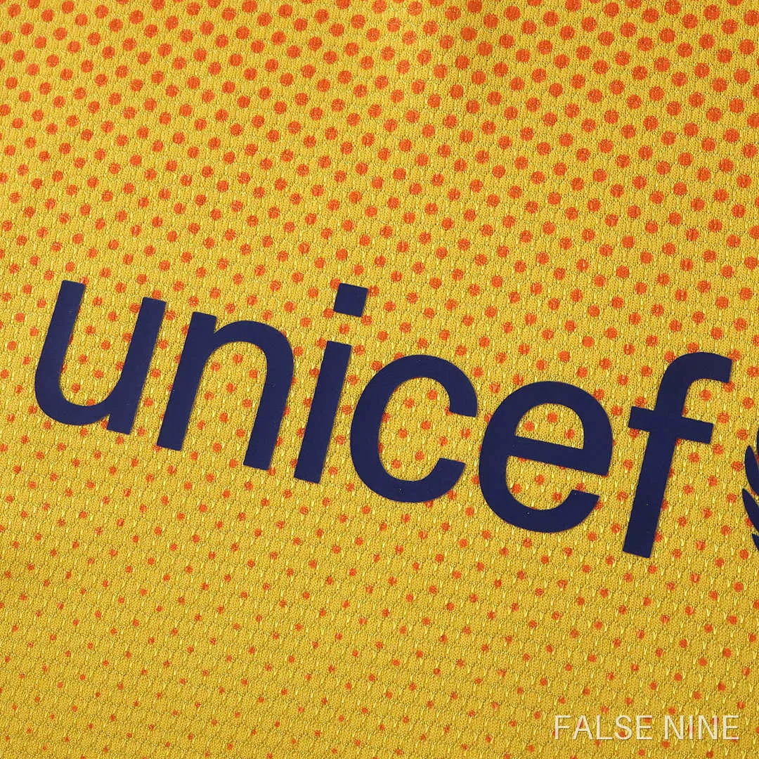 FC Barcelona 12/13 Away Kids Kit, photo 20
