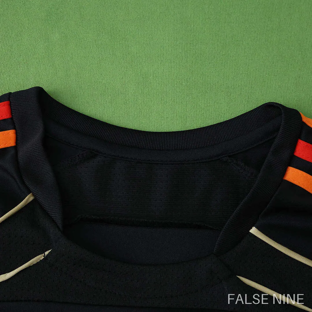 Bayern Munich 25/26 Home Shirt (Fan Version), photo 22