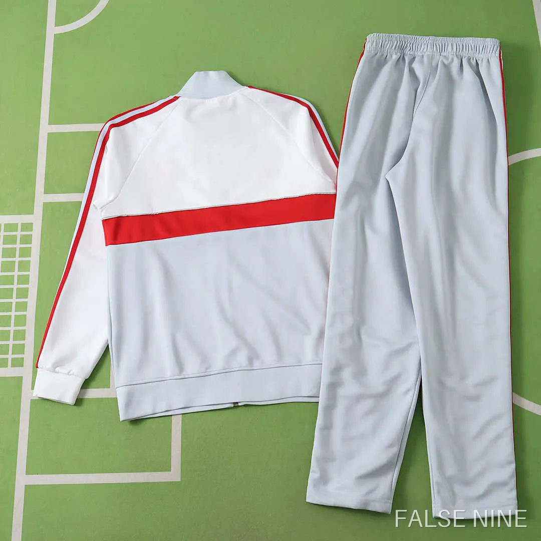 26/27 Liverpool F.C. Training shirt Jacket suit, photo 6