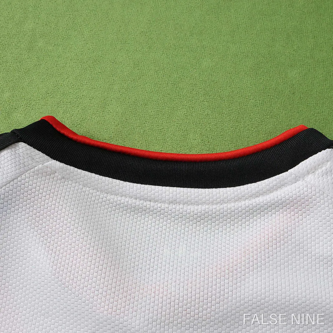 Sheffield United 26/27 Away Kids Kit, photo 12