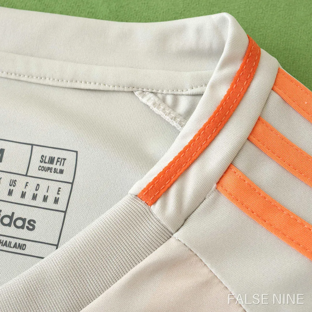 AS Roma 24/25 Away Shirt (Fan Version), photo 3