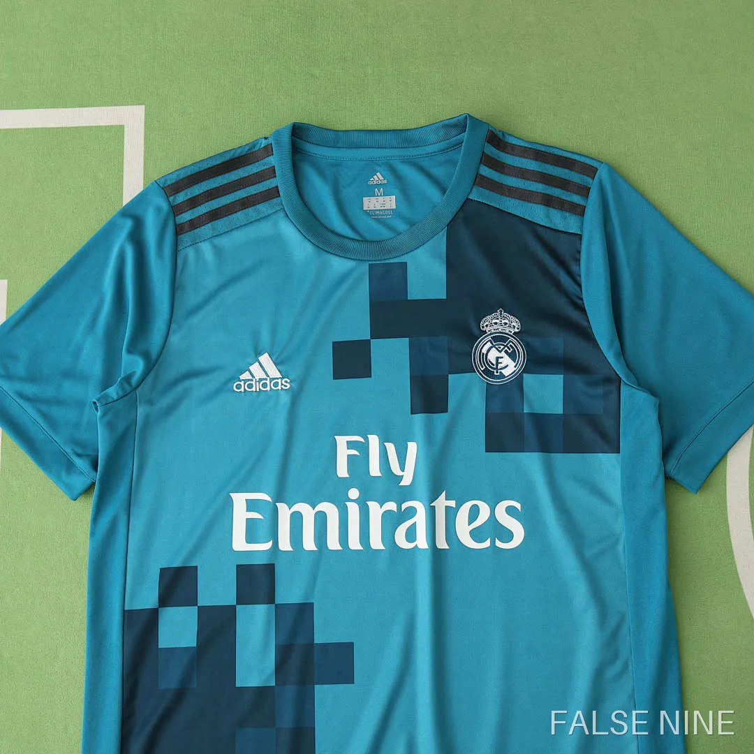 17/18 Real Madrid CF third retro Fan version, photo 2