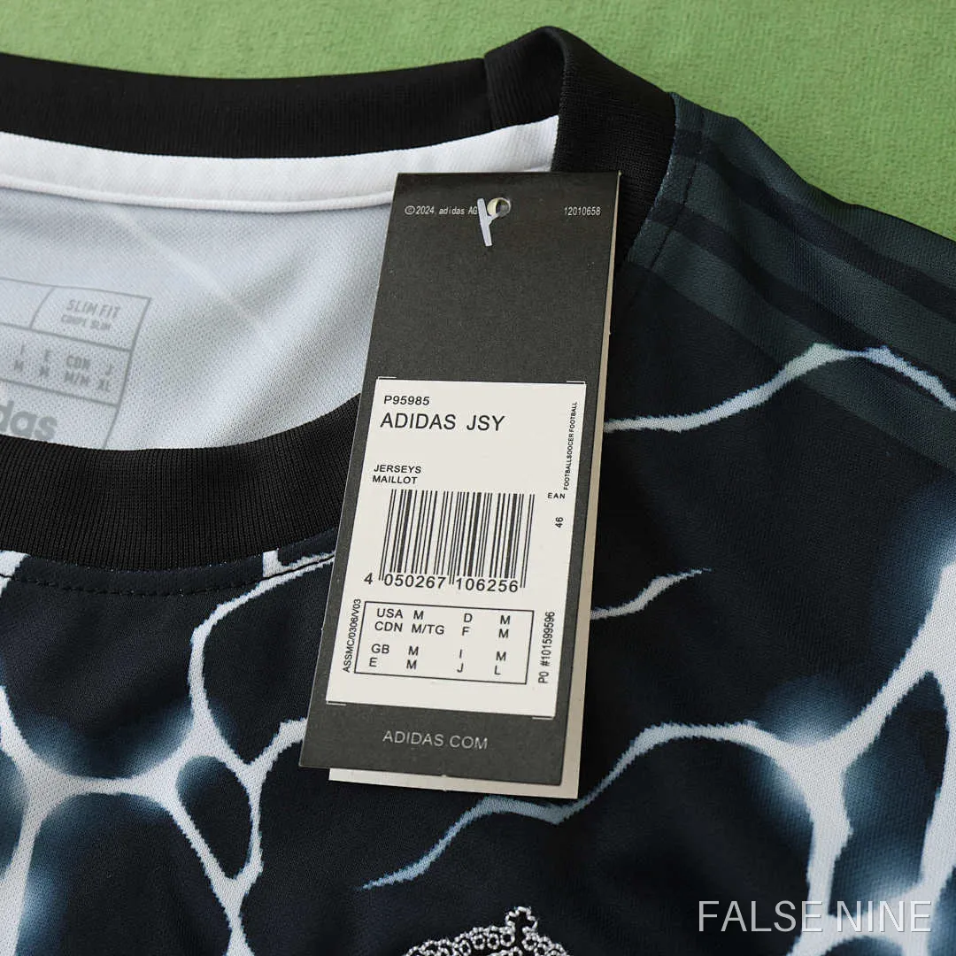Real Madrid 24/25 Concept Shirt (Fan Version), photo 19