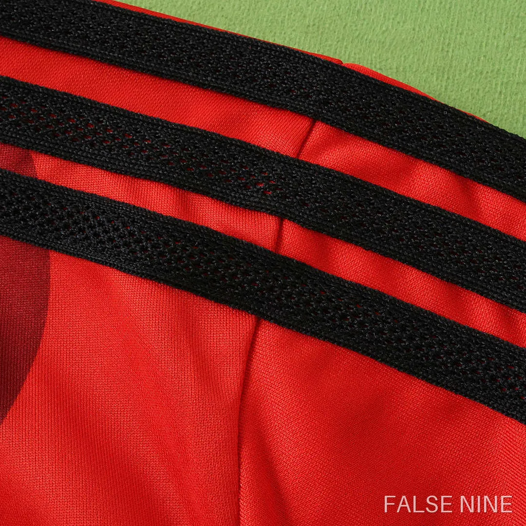 Manchester United 25/26 New Year Special Shirt (Fan Version), photo 11