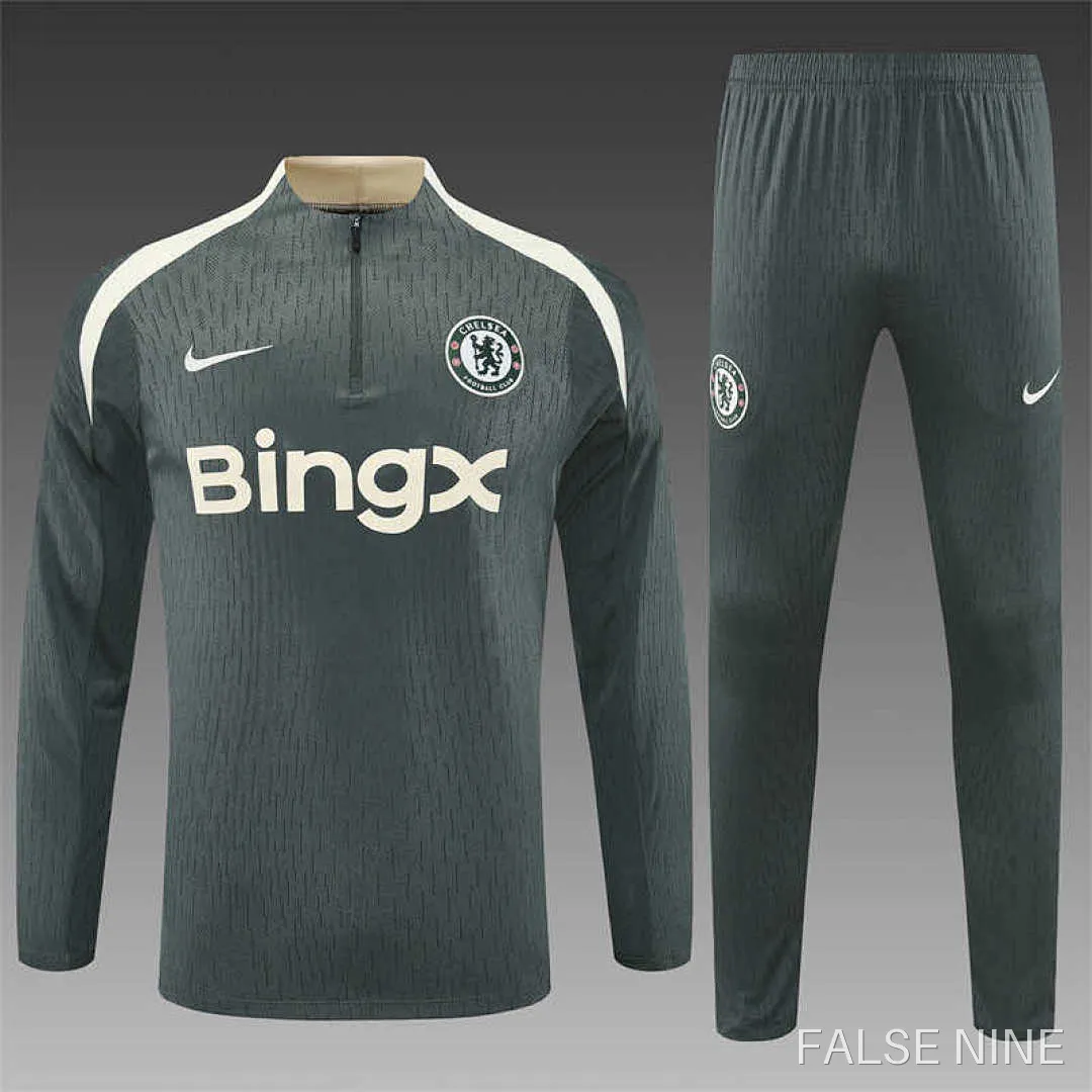 Chelsea 25/26 Training Tracksuit Set, photo 2