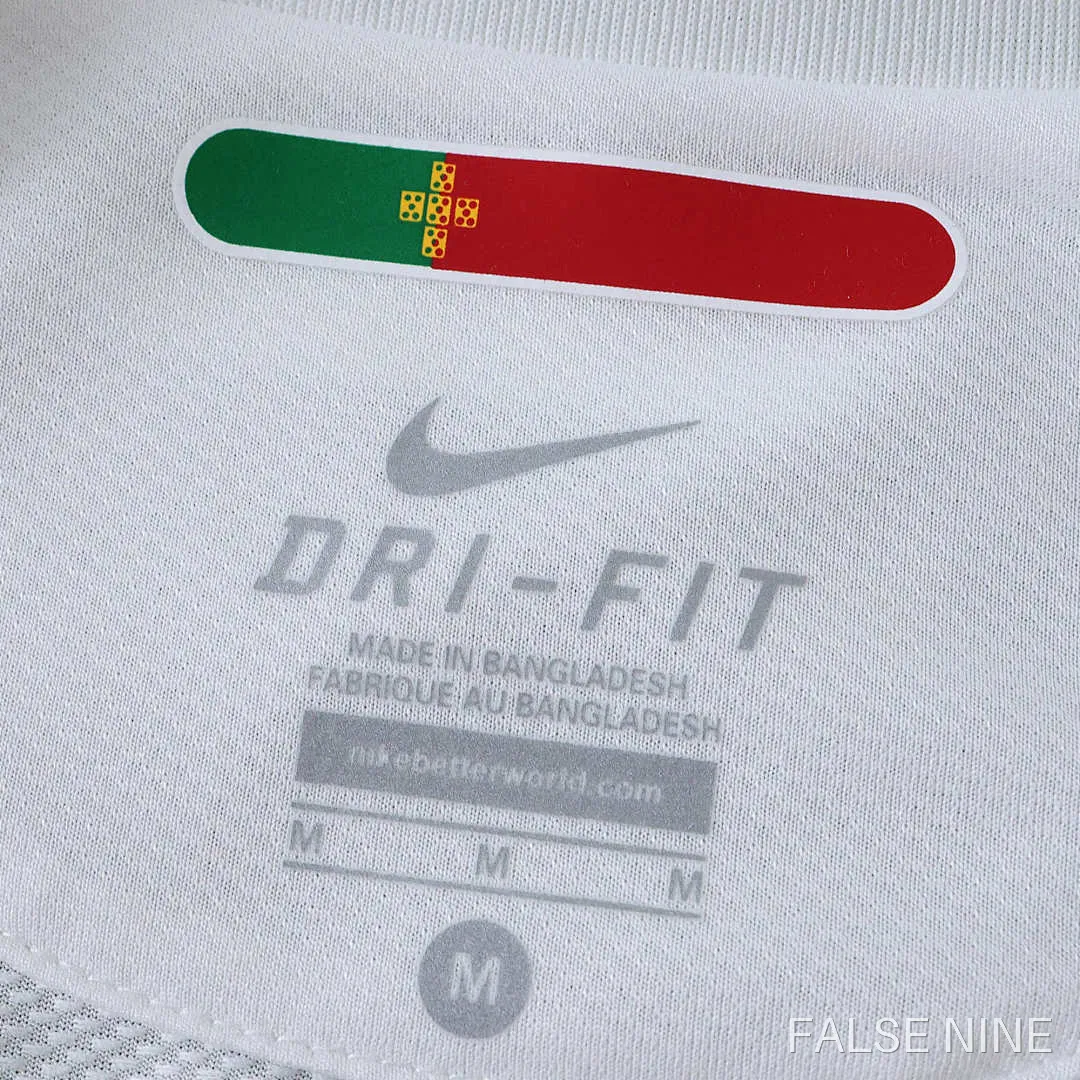 2010 Portugal away retro Fan version, photo 19