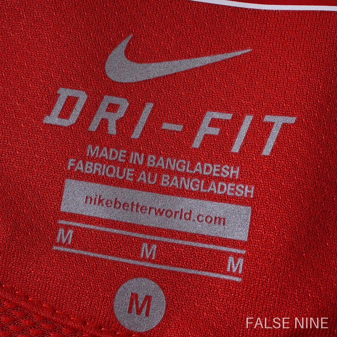 2010 Portugal home retro Fan version, photo 6