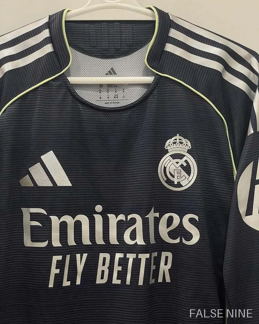 Real Madrid 25/26 Away Shirt (Long Sleeve, Player Version), photo 2